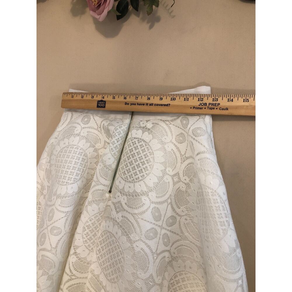 Windsor Skirt Women Sm Off White Embroidered Floral Nostalgia Cocktail Old Money - Picture 3 of 6